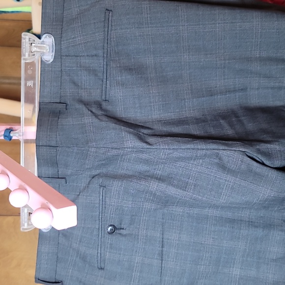 Doc & Amelia by Cintas uniform trousers in plaid 38R - Picture 5 of 5
